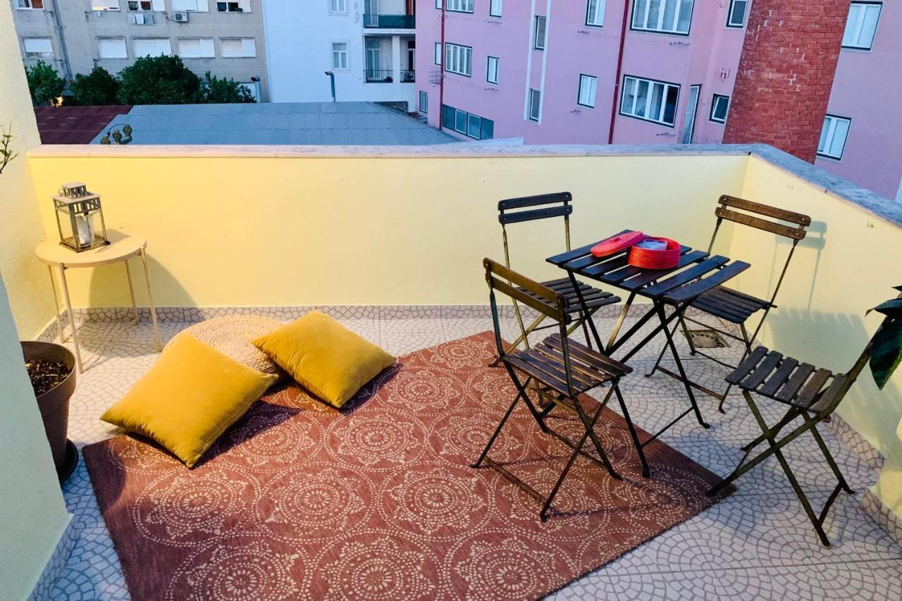 Jolly Jolie W Terrace Apartment Lisboa Ngoại thất bức ảnh